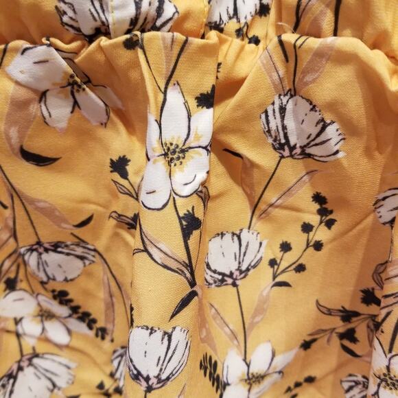 Floral Yellow Sleeveless Top Juniors Size M - Picture 4 of 7